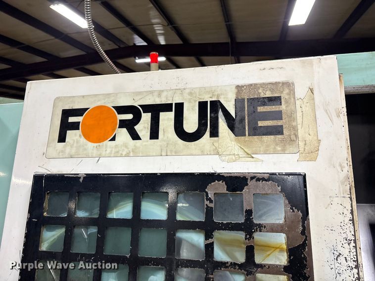 image for item DY0909 Victor Taichung V Turn-26 lathe