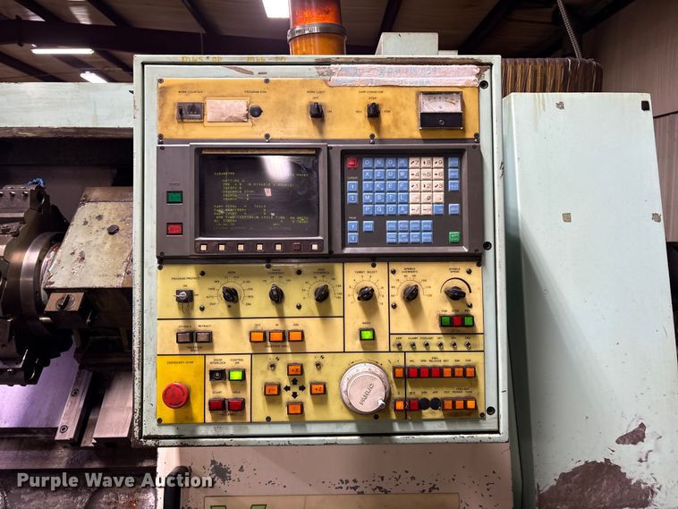 image for item DY0909 Victor Taichung V Turn-26 lathe