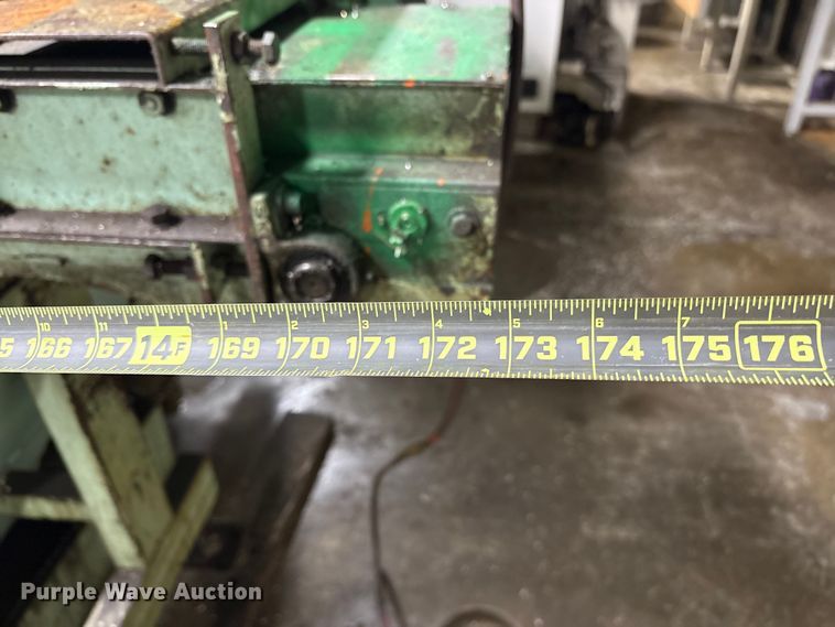 image for item DY0909 Victor Taichung V Turn-26 lathe