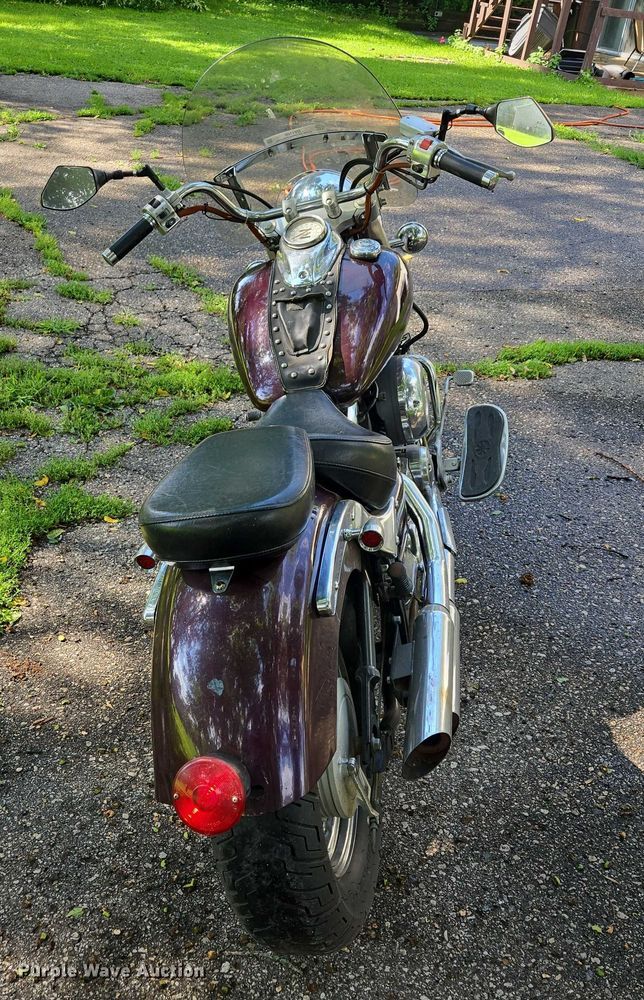 image for item DY1100 1999 Yamaha XVS65ALB motorcycle