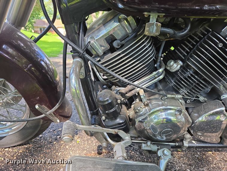 image for item DY1100 1999 Yamaha XVS65ALB motorcycle