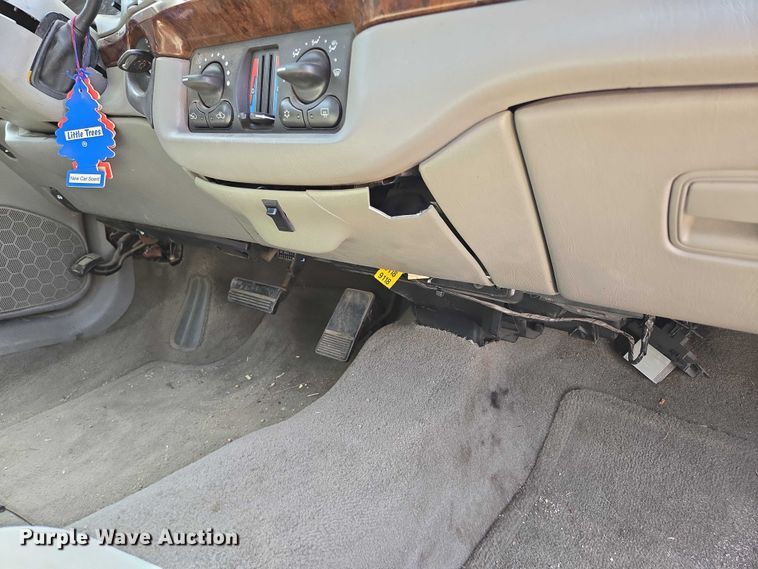 image for item DY1102 2005 Chevrolet Impala 