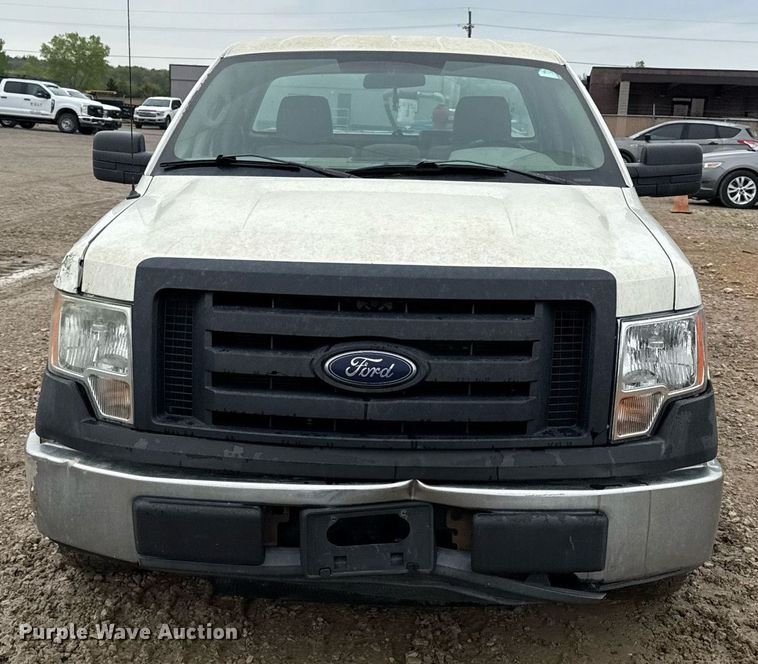 image for item DY8053 2010 Ford F150 pickup truck