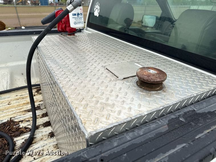 image for item DY8053 2010 Ford F150 pickup truck