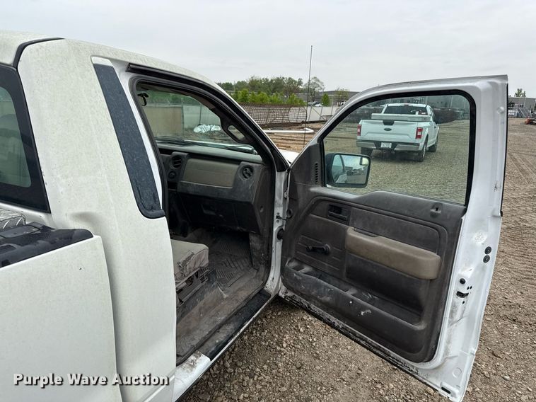 image for item DY8053 2010 Ford F150 pickup truck