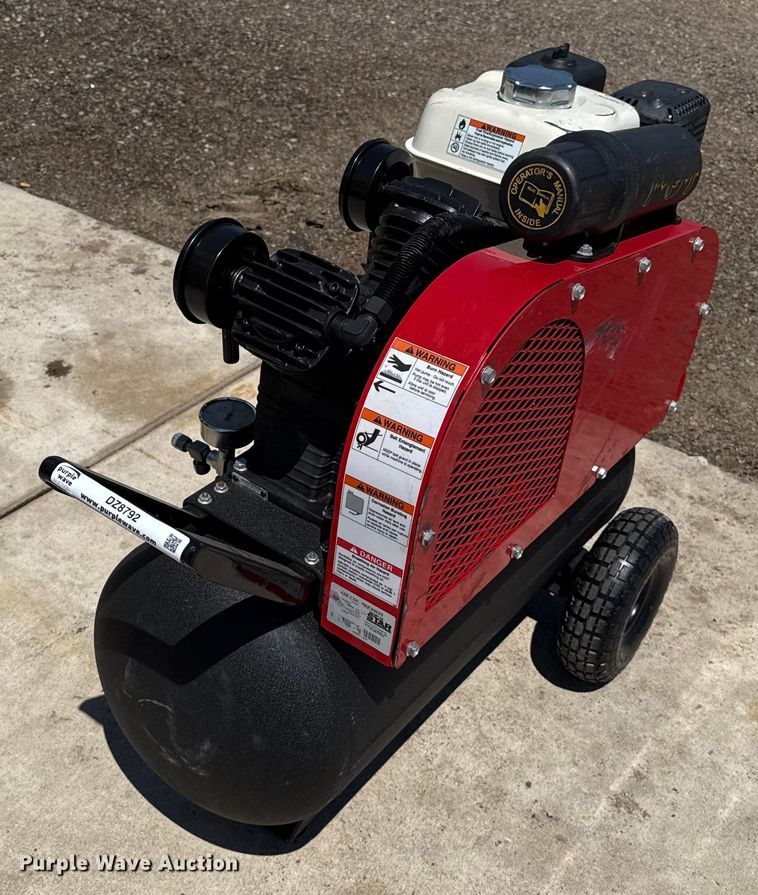 image for item DZ8792 North Star air compressor