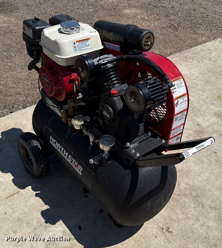image for item DZ8792 North Star air compressor