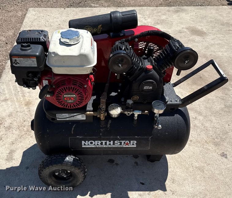 image for item DZ8792 North Star air compressor