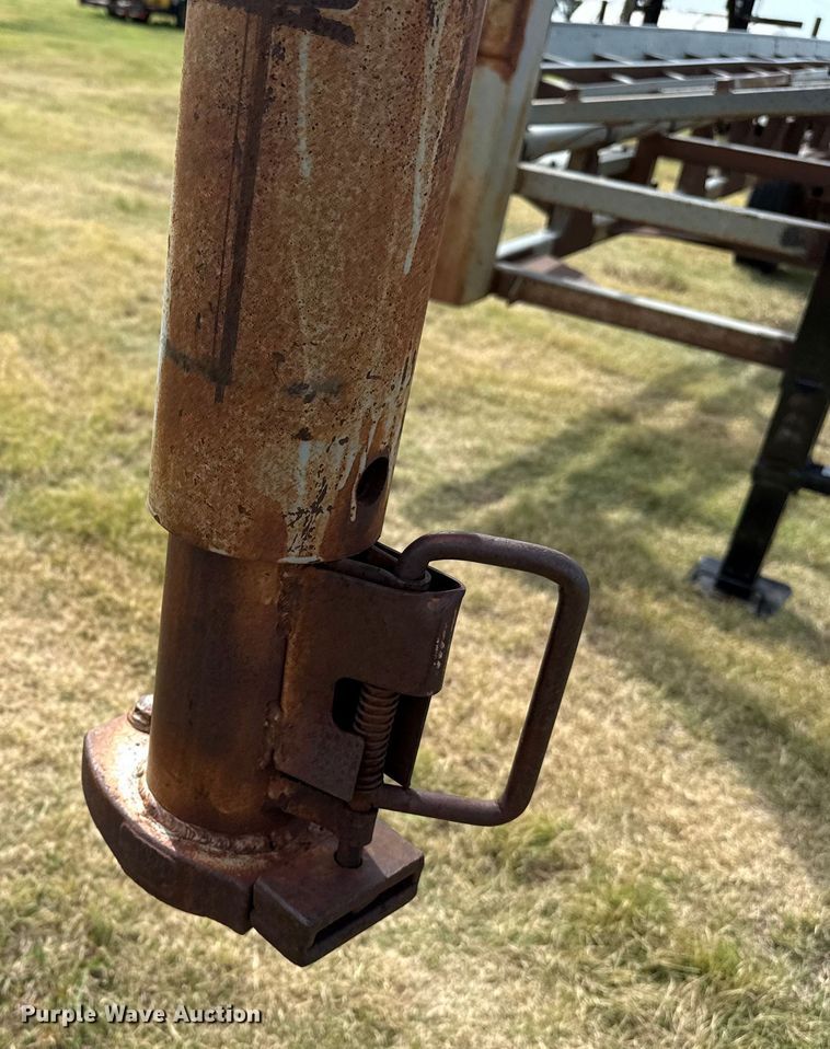 image for item DZ8826 Haymaster 12 hay bale trailer