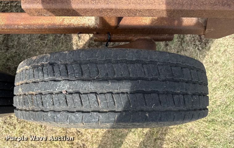 image for item DZ8826 Haymaster 12 hay bale trailer