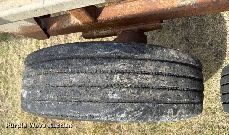 image for item DZ8826 Haymaster 12 hay bale trailer