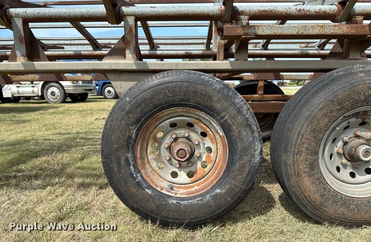 image for item DZ8826 Haymaster 12 hay bale trailer