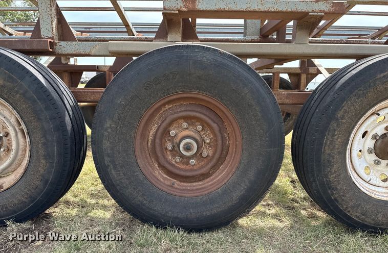 image for item DZ8826 Haymaster 12 hay bale trailer