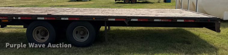 image for item DZ8827 2006 DJTL Flatbed trailer
