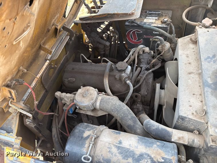 image for item DZ8834 Yale forklift