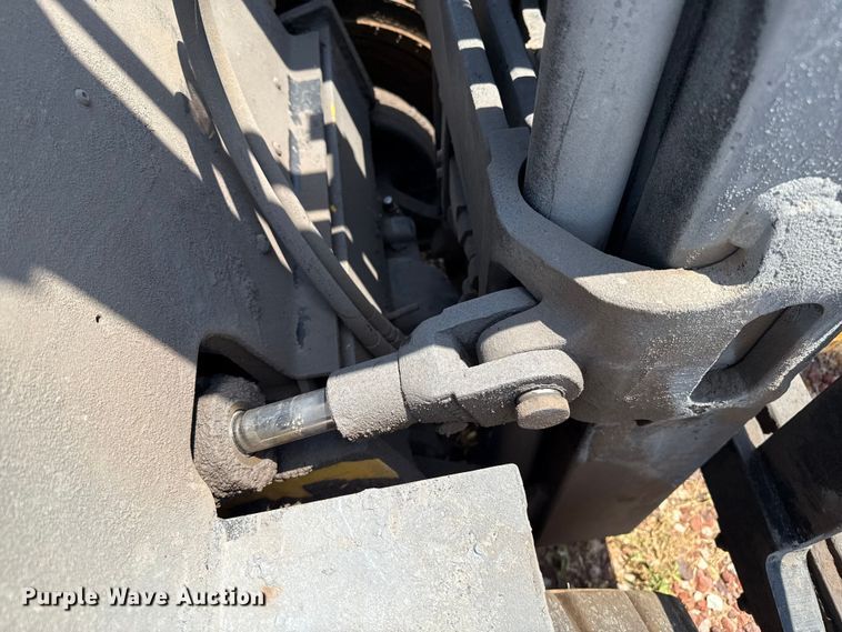 image for item DZ8834 Yale forklift