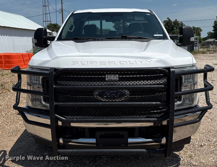 image for item DZ8836 2018 Ford F250 SuperCab pickup truck