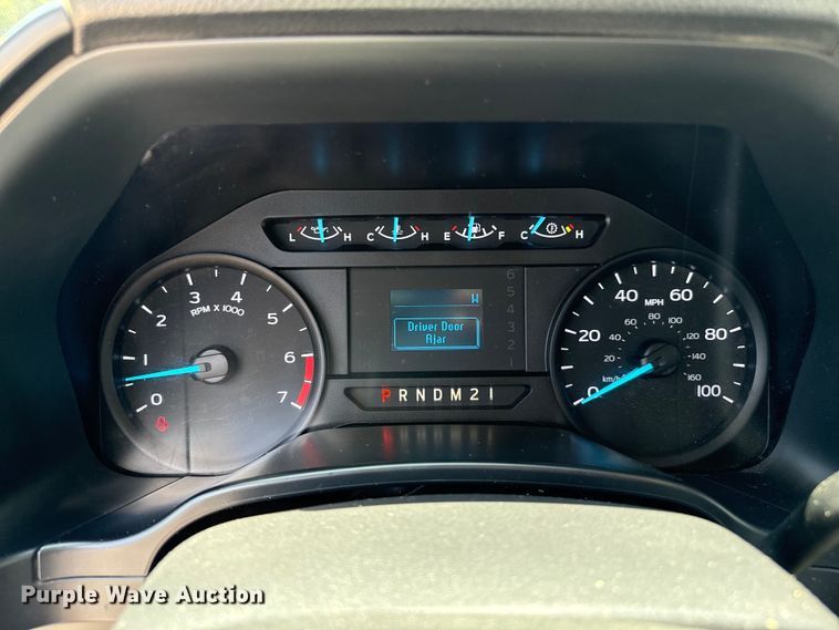 image for item DZ8836 2018 Ford F250 SuperCab pickup truck