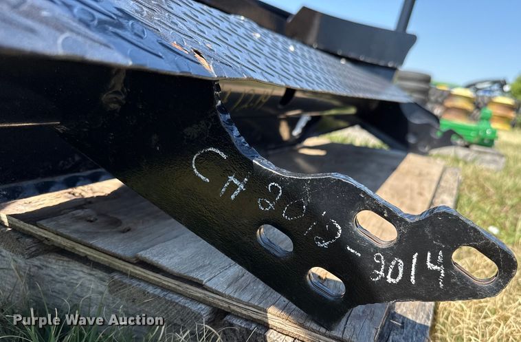 image for item DZ8851 Front bumper