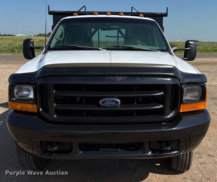 image for item DZ8879 1999 Ford F450 Super Duty winch truck