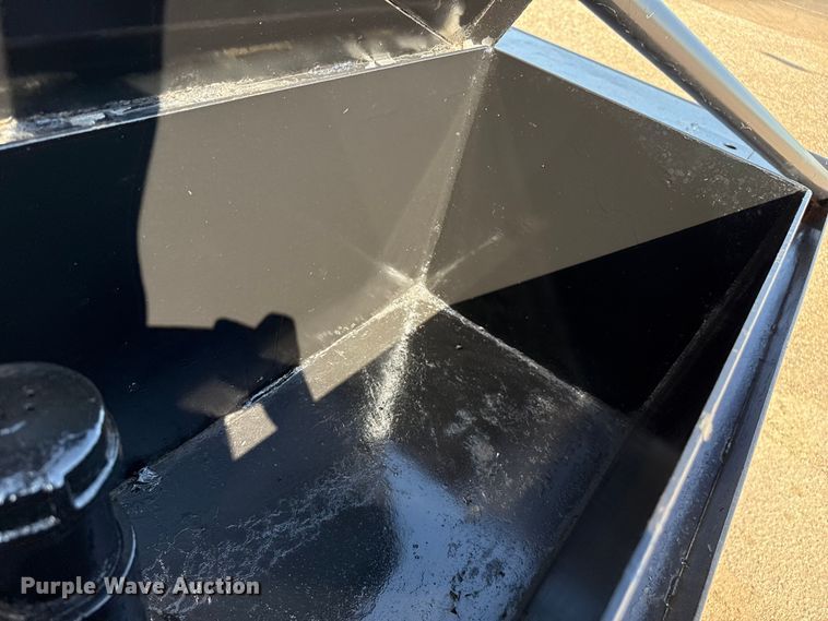 image for item DZ8879 1999 Ford F450 Super Duty winch truck