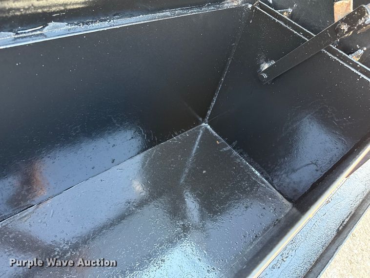 image for item DZ8879 1999 Ford F450 Super Duty winch truck