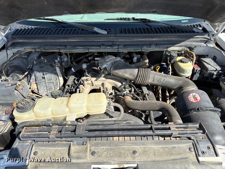 image for item DZ8879 1999 Ford F450 Super Duty winch truck