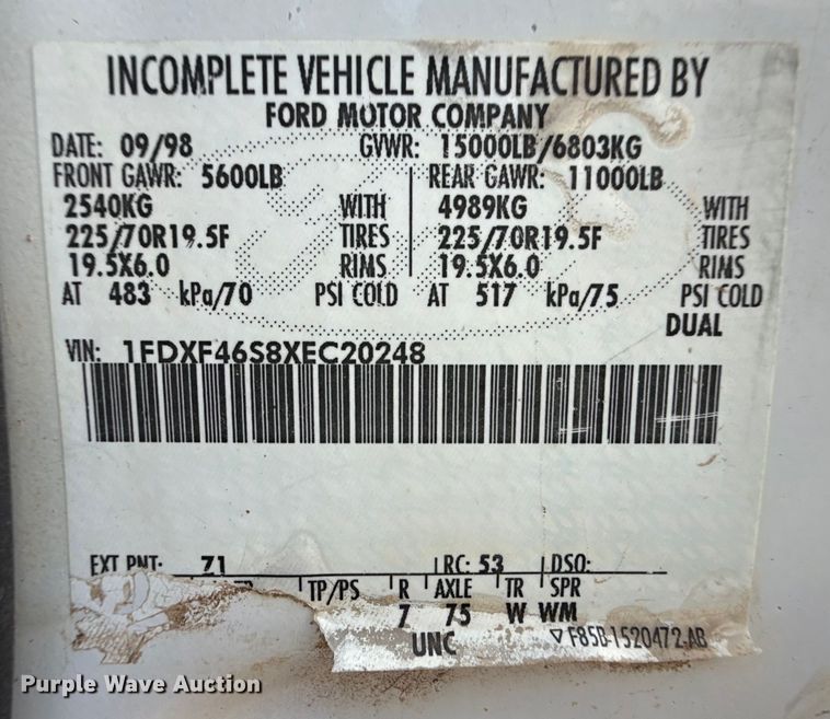 image for item DZ8879 1999 Ford F450 Super Duty winch truck