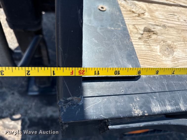 image for item DZ8916 2020 Big Tex 25GN-25BK+5MR equipment trailer