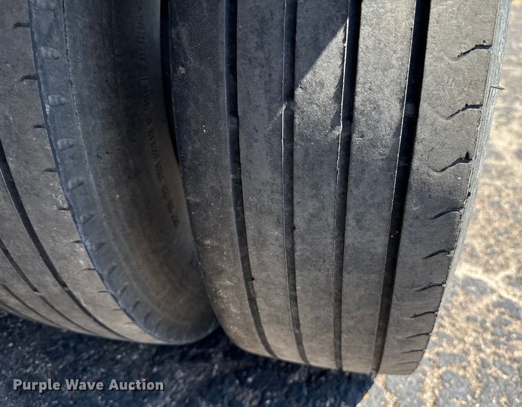 image for item DZ8916 2020 Big Tex 25GN-25BK+5MR equipment trailer