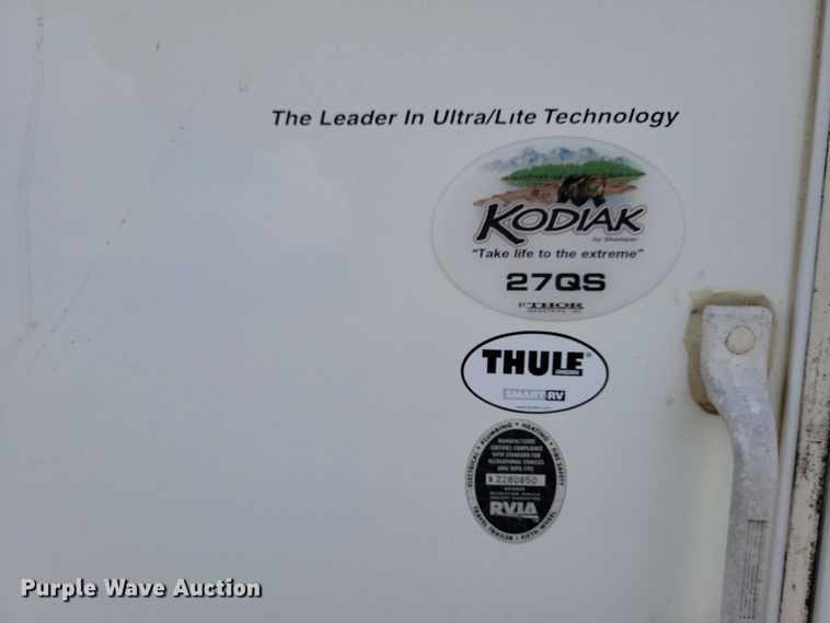 image for item EA2438 2008 Kodiak camper