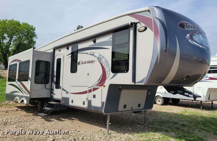 image for item EA2439 2013 Forest River Columbus camper