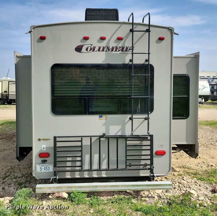 image for item EA2439 2013 Forest River Columbus camper