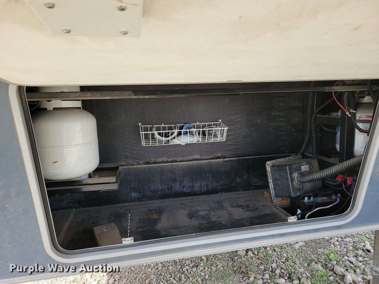 image for item EA2439 2013 Forest River Columbus camper