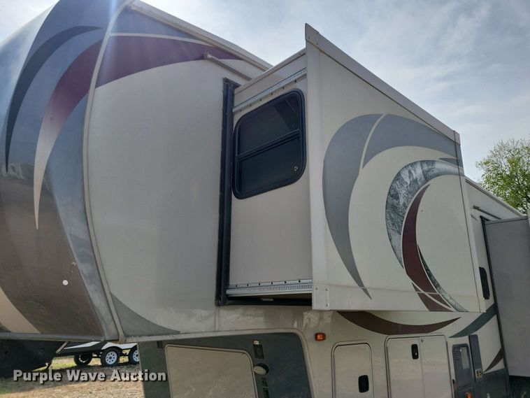 image for item EA2439 2013 Forest River Columbus camper