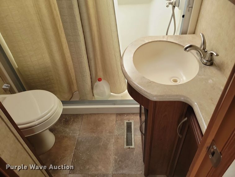 image for item EA2439 2013 Forest River Columbus camper