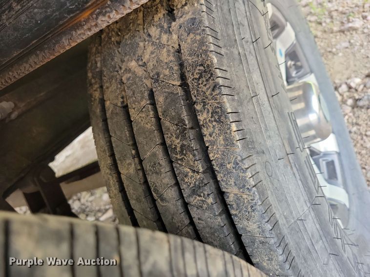 image for item EA2439 2013 Forest River Columbus camper