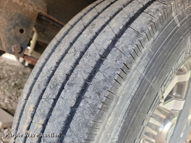 image for item EA2439 2013 Forest River Columbus camper