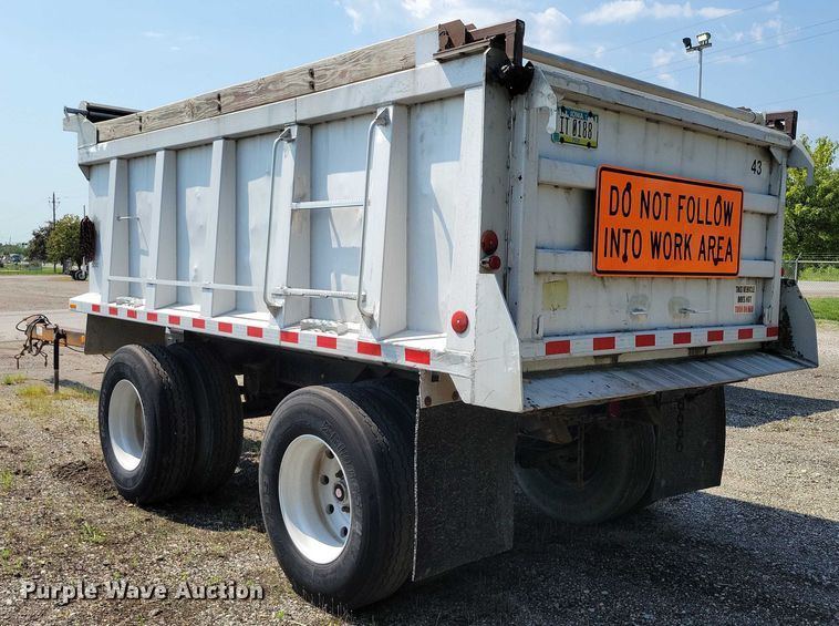 image for item EA2480 1994 Brady Truck Equip end dump pup trailer