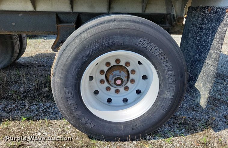 image for item EA2480 1994 Brady Truck Equip end dump pup trailer