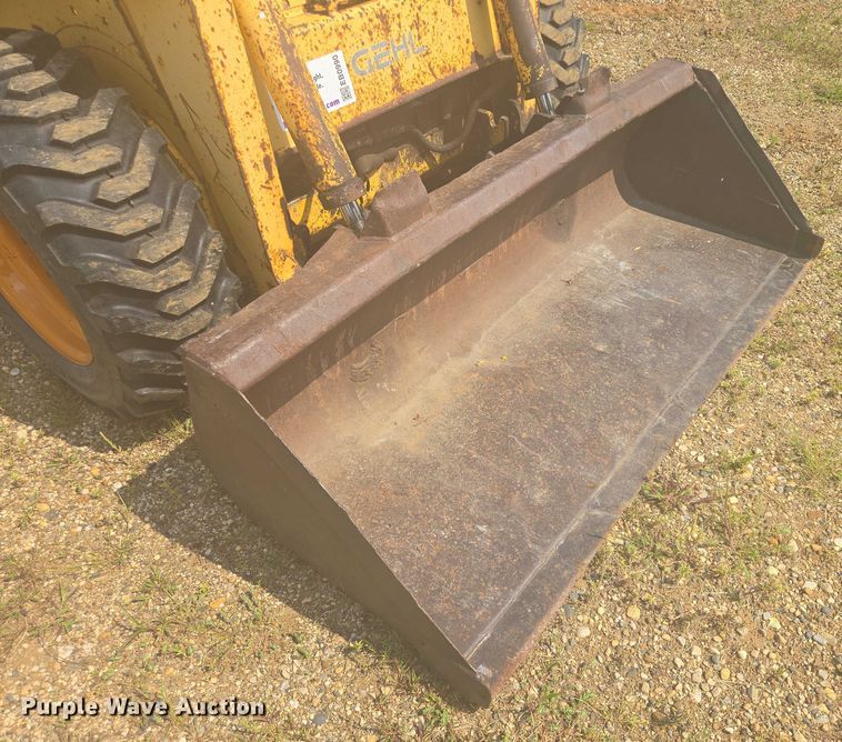 image for item EB0990 1998 Gehl 4625SX skid steer loader