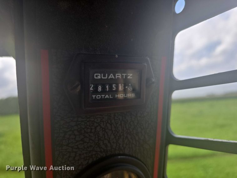 image for item EB0990 1998 Gehl 4625SX skid steer loader