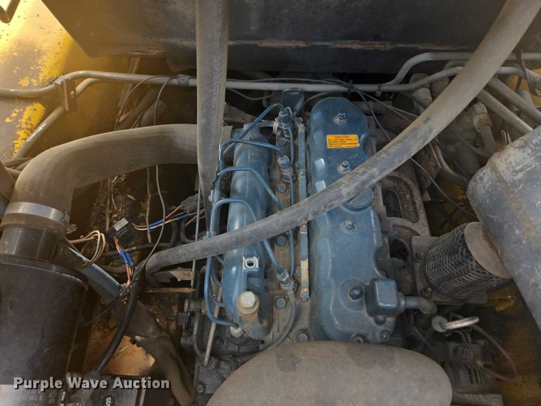 image for item EB0990 1998 Gehl 4625SX skid steer loader