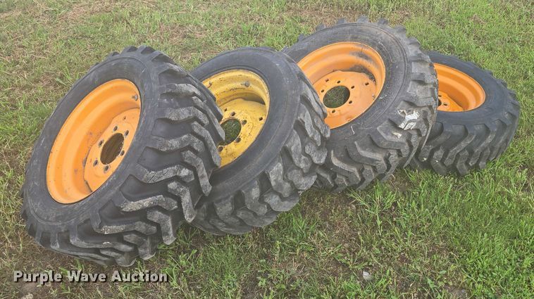 image for item EB0990 1998 Gehl 4625SX skid steer loader