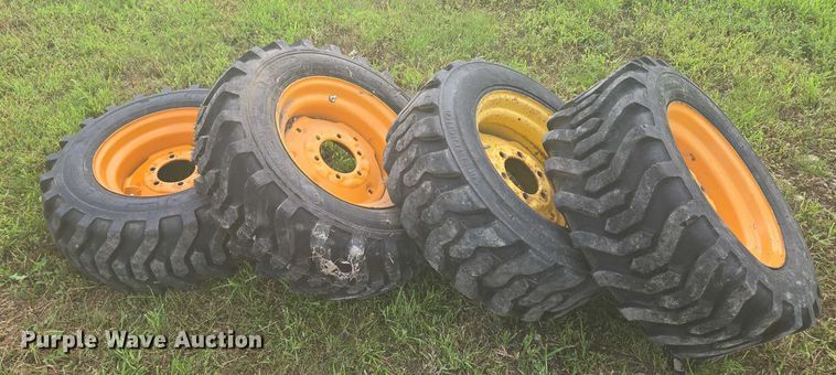 image for item EB0990 1998 Gehl 4625SX skid steer loader