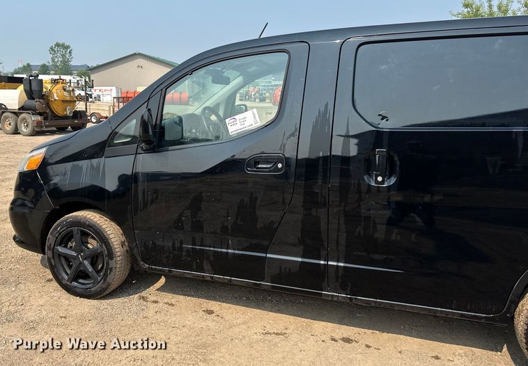 image for item EB2811 2017 Chevrolet City Express van