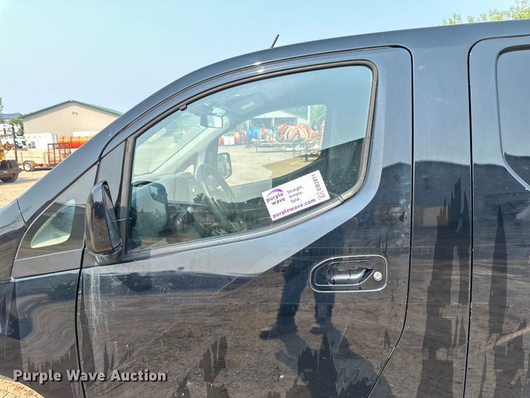 image for item EB2811 2017 Chevrolet City Express van