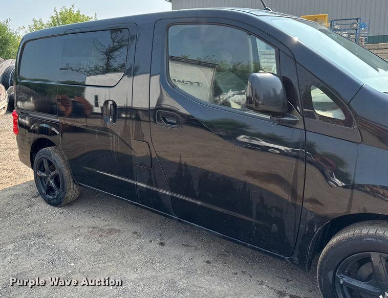 image for item EB2811 2017 Chevrolet City Express van