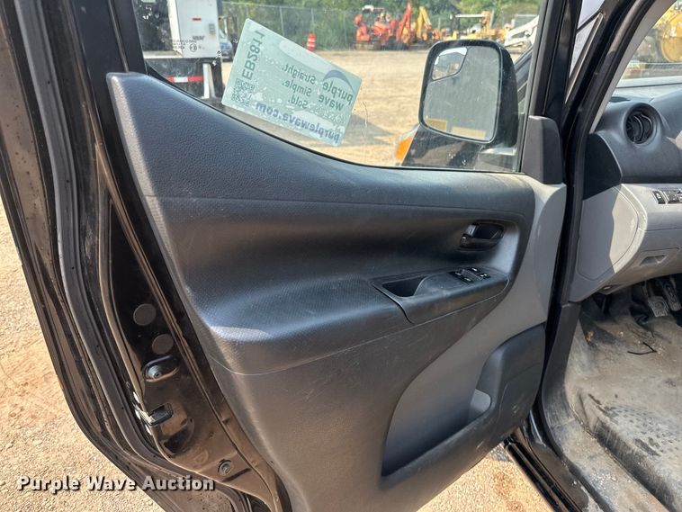 image for item EB2811 2017 Chevrolet City Express van