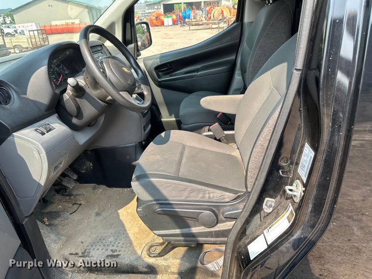 image for item EB2811 2017 Chevrolet City Express van